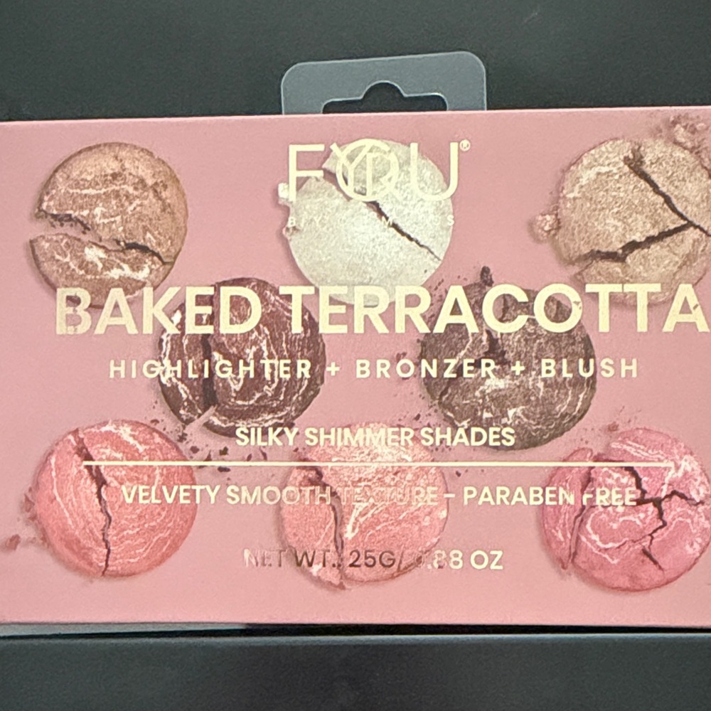 FYORU Cosmetics Baked Terracotta Highlighter + Bronzer + Blush palette